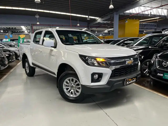 Carro Chevrolet S10 Cabine Dupla 2022 Advantage 2.5