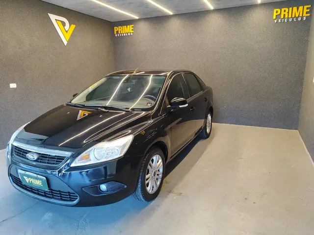 Carro Ford Focus Sedan 2012 GLX 2.0 16V (Flex)