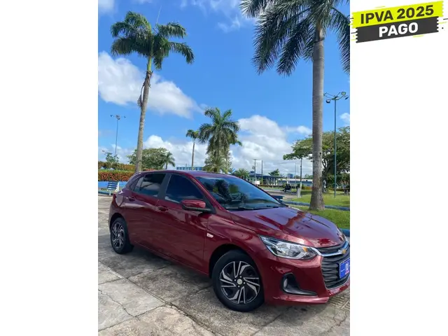 Carro Chevrolet Onix Plus 2024 LT 1.0