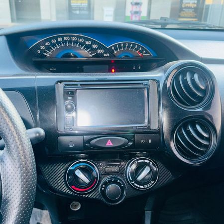 Etios Sedan X 1.5 (Flex)