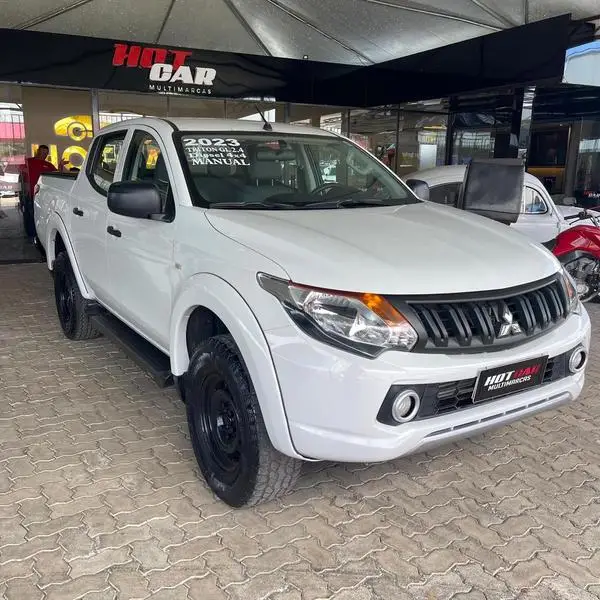 Carro Mitsubishi L200 2023 Triton GL 2.4 Turbo