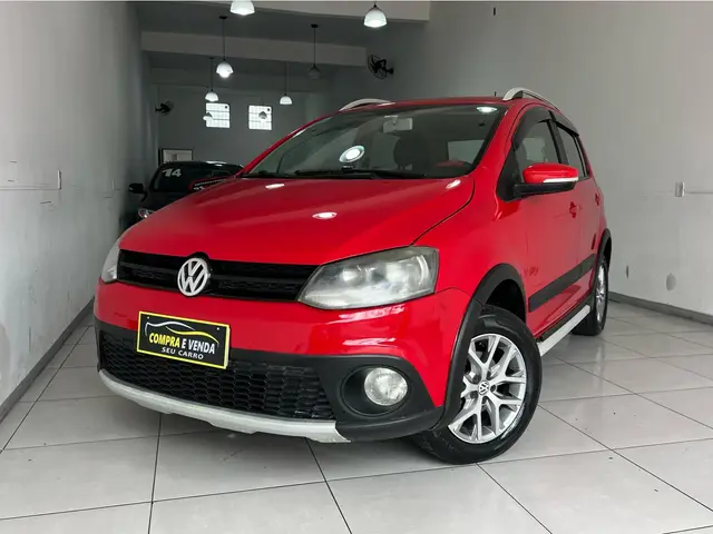 Carro Volkswagen CrossFox 2013 1.6 VHT (Flex)