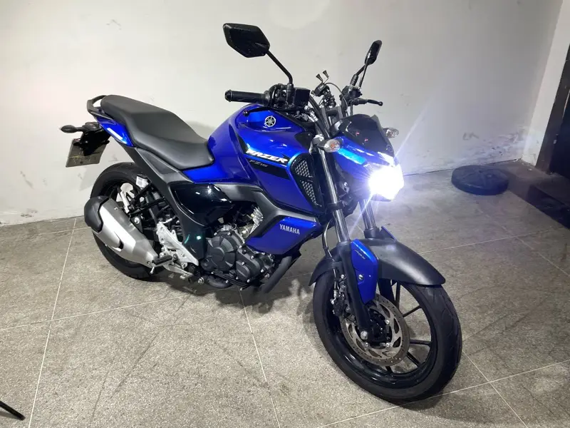 Yamaha Fazer FZ15 ABS
