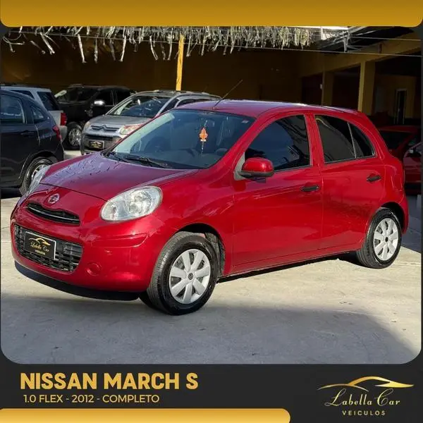 Carro Nissan March 2012 1.0 16V (Flex)