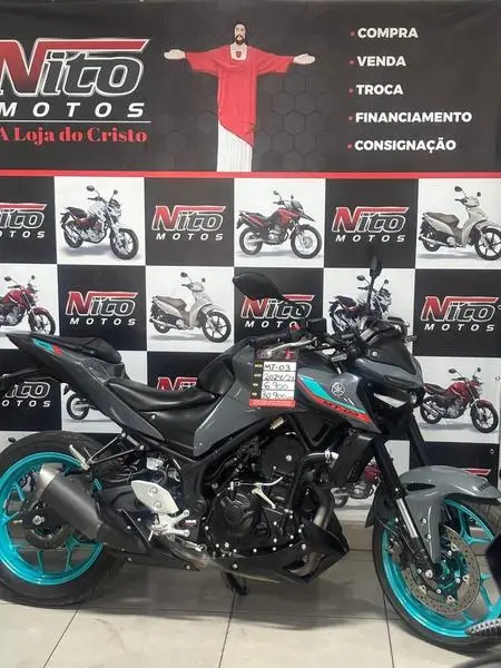 Carro Yamaha MT-03 2024 ABS