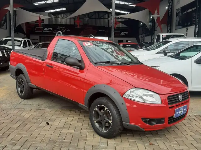 Carro Fiat Strada 2013 Working 1.4 (Flex)