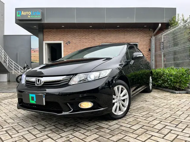 Carro Honda Civic 2014 New  LXR 2.0 i-VTEC (Aut) (Flex)