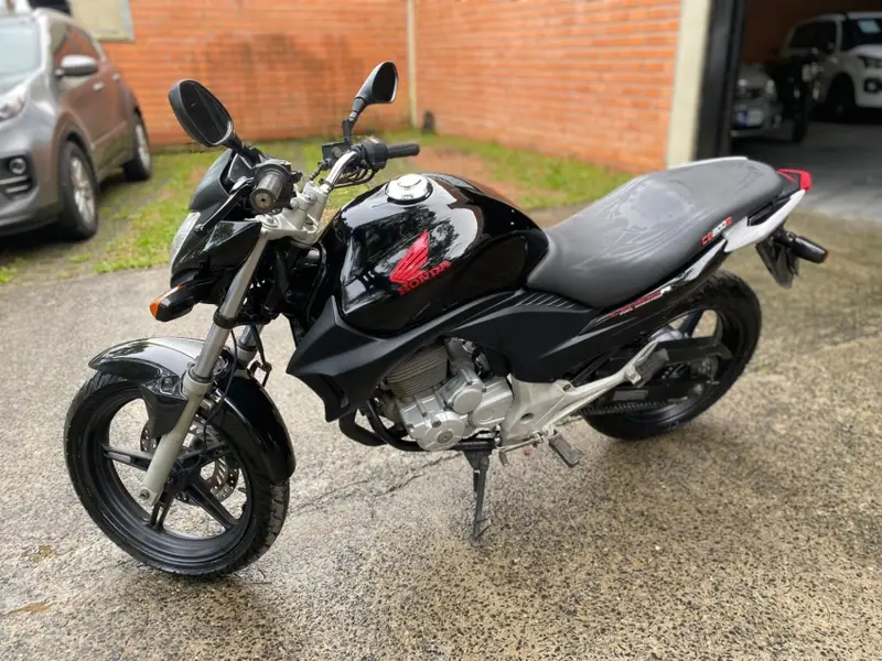 Honda CB 300R Standard