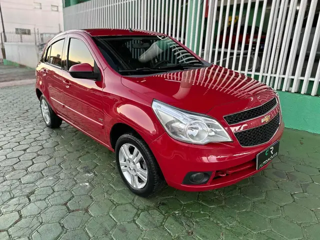 Carro Chevrolet Agile 2011 LTZ 1.4 8V (Flex)