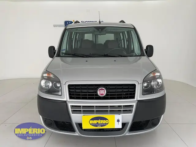 Carro Fiat Doblò 2021 Essence 1.8 16V (Flex)