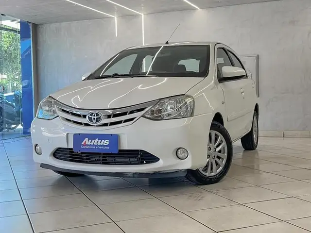 Carro Toyota Etios 2014 XLS 1.5 (Flex)