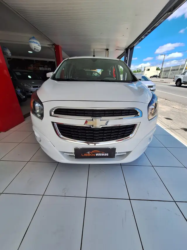 Carro Chevrolet Spin 2013 LT 5S 1.8 (Aut) (Flex)