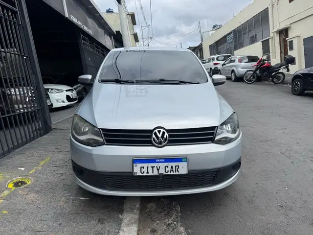 Carro Volkswagen Fox 2013 1.0 VHT (Flex) 4p