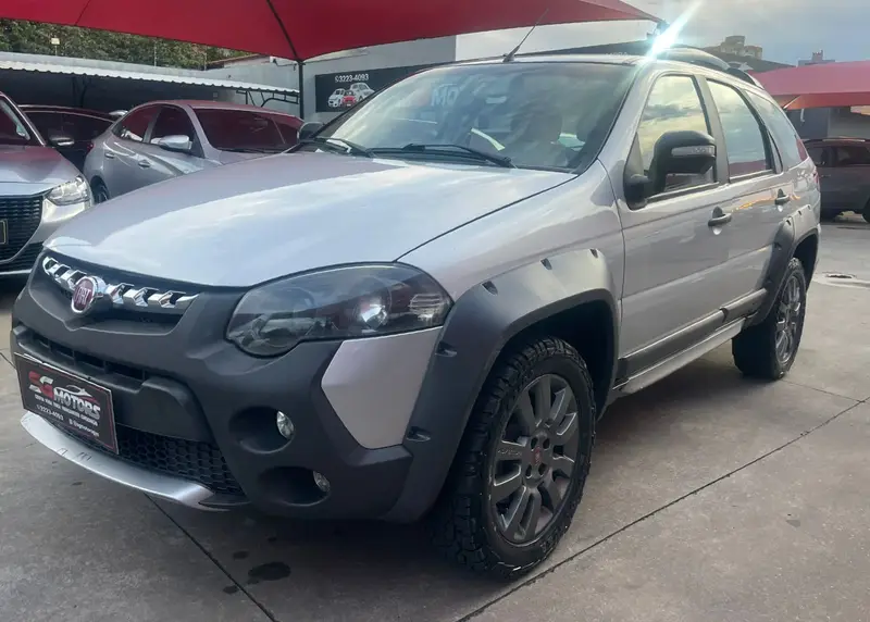 Fiat Weekend Adventure 1.8 E.torQ Dualogic (Flex)