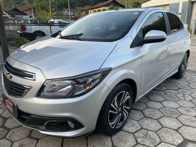 Carro Chevrolet Onix 2019 1.0 Joy SPE/4
