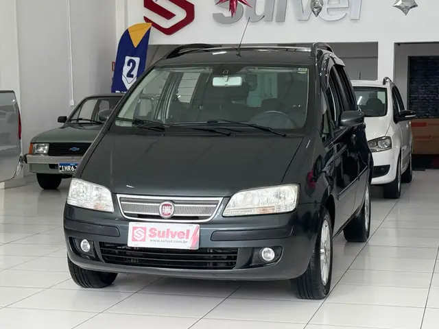Carro Fiat Idea 2010 ELX 1.4 (Flex)