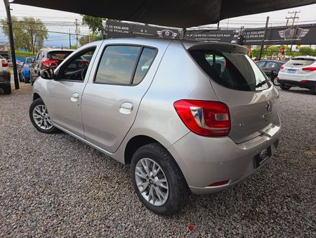 Sandero Authentique HIi-Power 1.0 16V (Flex)