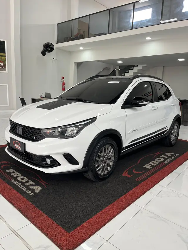 Carro Fiat Argo 2022 Trekking 1.3 (Flex)