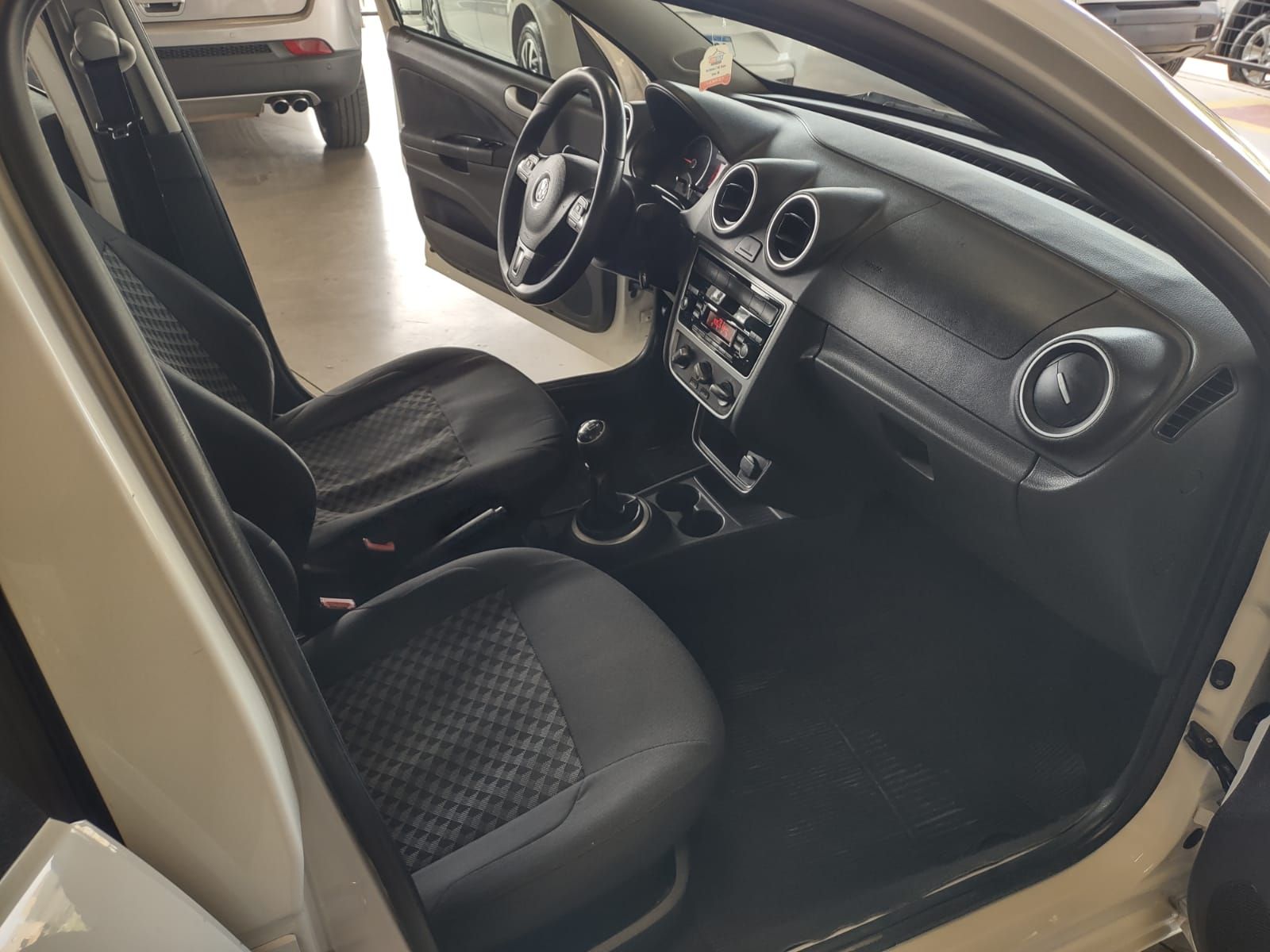 Volkswagen Voyage