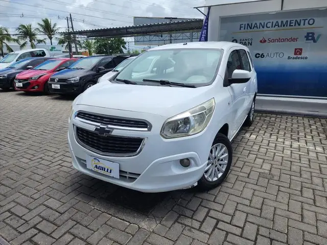 Carro Chevrolet Spin 2013 LT 5S 1.8 (Flex)