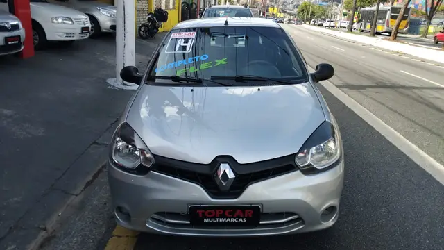 Carro Renault Clio 2014 Hatch. RN 1.0 16V