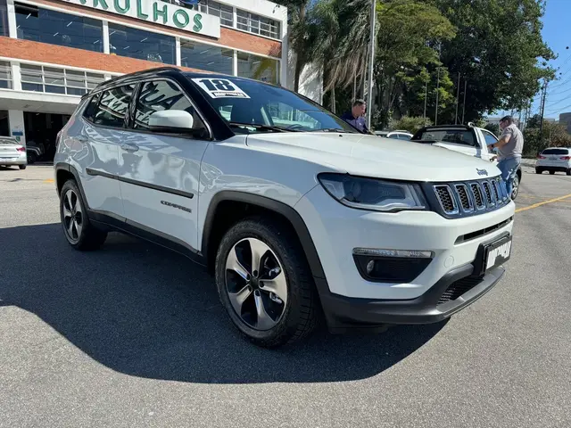 Carro Jeep Compass 2018 2.0 Limited (Aut) (Flex)