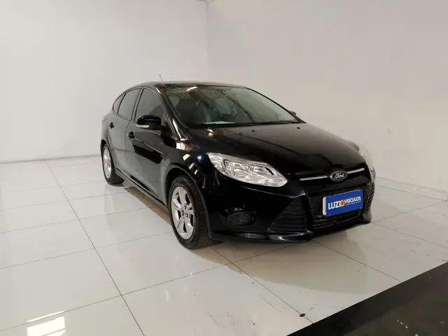 Carro Ford Focus Hatch 2015 S 1.6 16V TiVCT