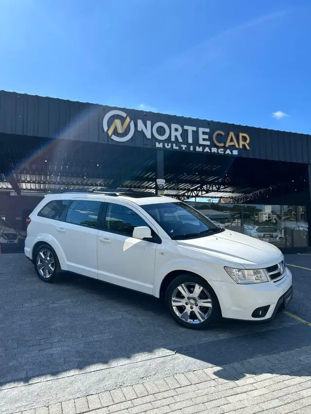 Carro Fiat Freemont 2012 2.4 16V Precision (Aut)
