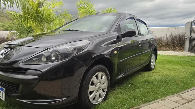 Carro Peugeot 207 2009 Hatch XR Sport 1.4 8V (flex)