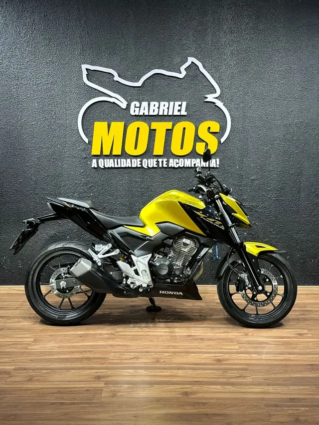 Carro Honda CB 300F Twister 2024 (ABS)