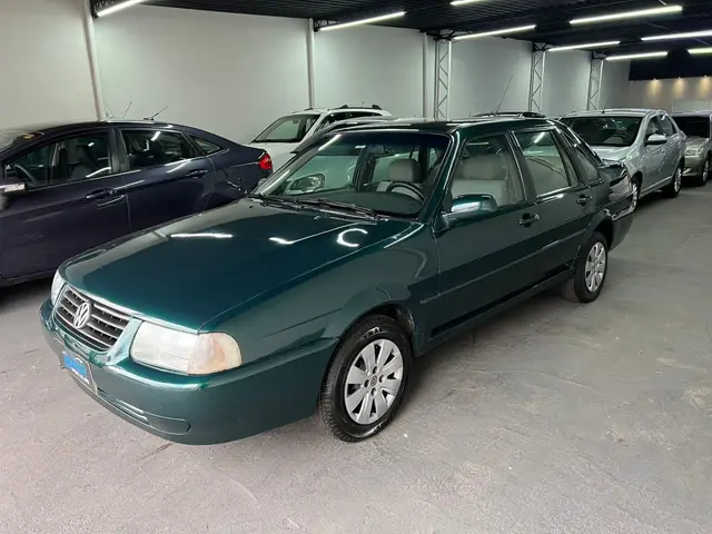 Carro Volkswagen Santana 2002 2.0 MI