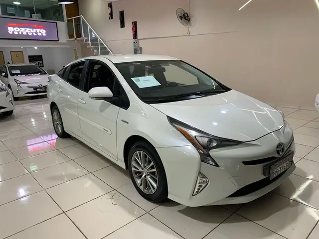 Carro Toyota Prius 2017 Hybrid 1.8 16V 5p (Aut)
