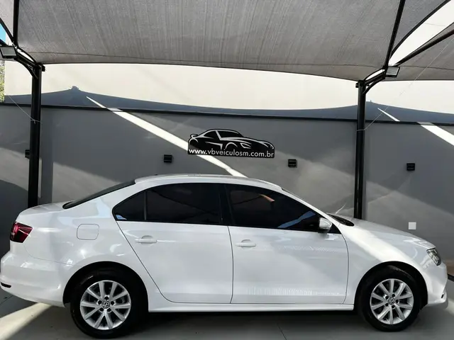 Carro Volkswagen Jetta 2016 1.4 TSI Trendline Tiptronic