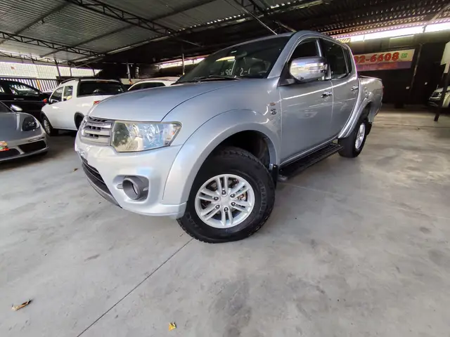 Carro Mitsubishi L200 Triton Sport 2016 3.2 DID-H HPE Auto 4WD