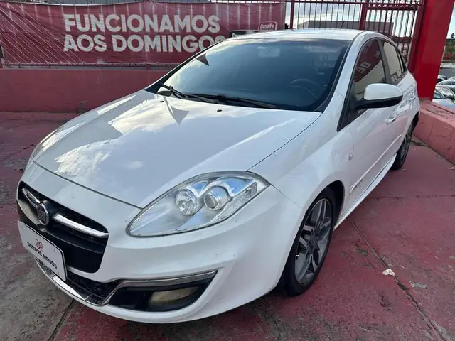 Carro Fiat Bravo 2016 Essence 1.8 16V Dualogic (Flex)