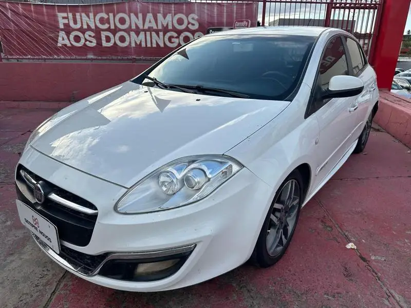Fiat Bravo Essence 1.8 16V Dualogic (Flex)