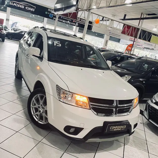 Carro Dodge Journey 2015 RT 3.6 V6