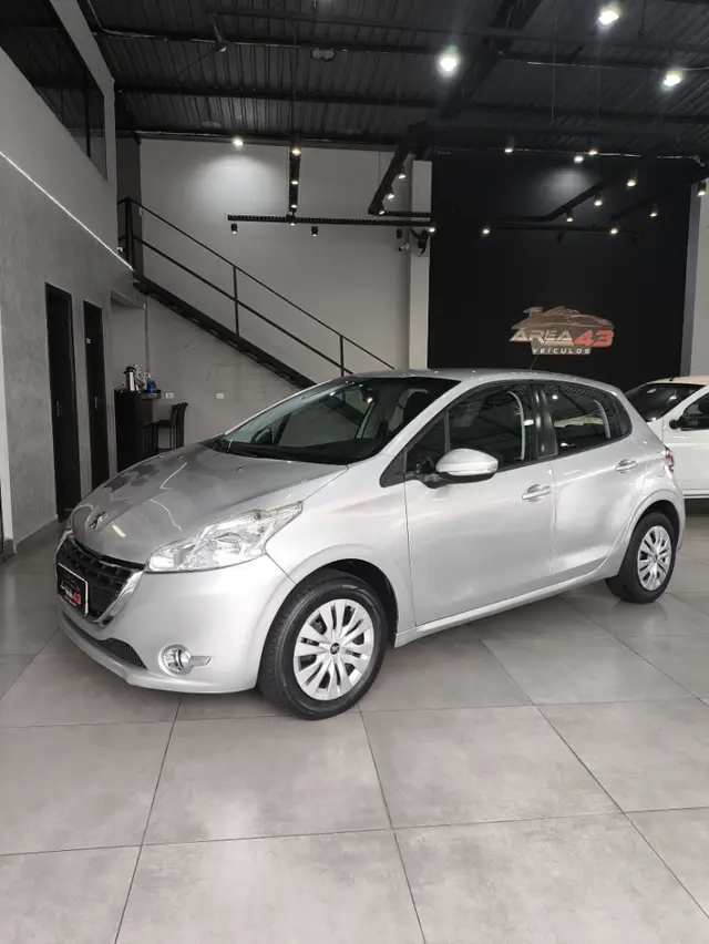 Carro Peugeot 208 2014 Active Pack 1.5 8V (Flex)