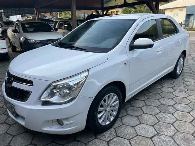 Carro Chevrolet Cobalt 2014 LTZ 1.4 8V (Flex)