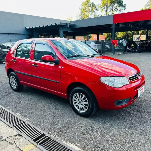 Carro Fiat Palio 2014 Celebration 1.0 Fire Flex 8V 4p