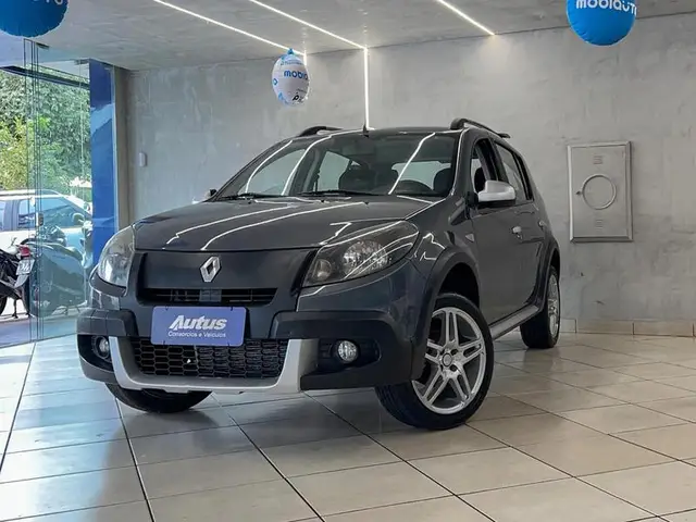 Carro Renault Sandero Stepway 2013 1.6 8V (Flex)