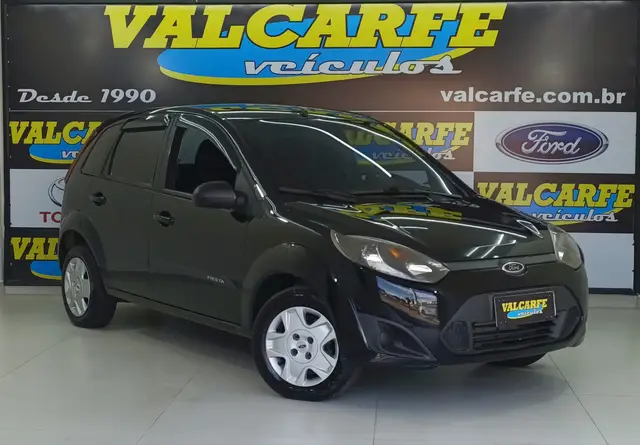 Carro Ford Fiesta Hatch 2011 1.0 (Flex)