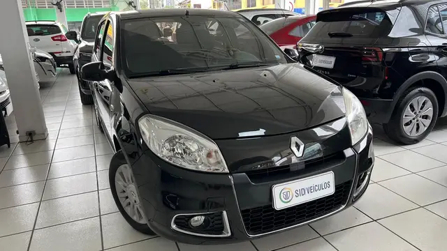 Carro Renault Sandero Stepway 2013 Hi-Flex 1.6 16V