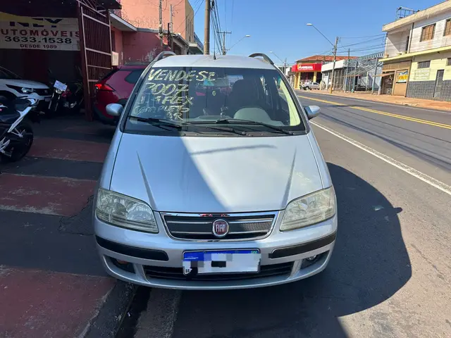 Carro Fiat Idea 2007 ELX 1.4 (Flex)
