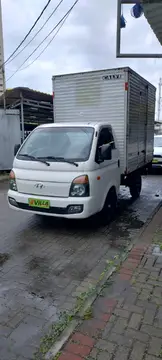 Carro Hyundai HR 2015 2.5 TCI HD Longo com Caçamba