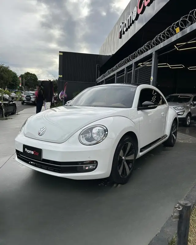 Carro Volkswagen Fusca 2013 2.0 TSi Sport DSG