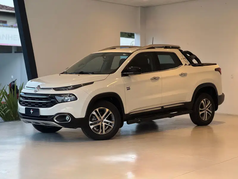 Fiat Toro Volcano 2.0 diesel AT9 4x4