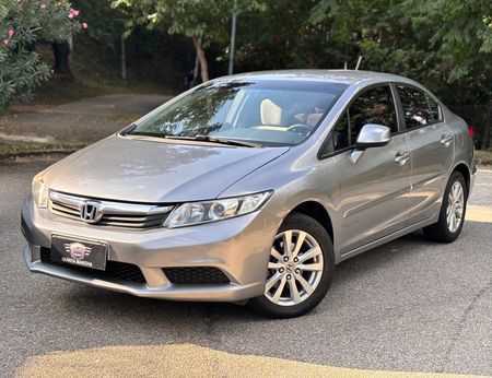 Civic LXS 1.8 i-VTEC (Aut) (Flex)