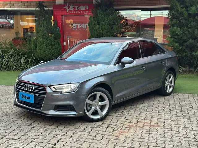 Carro Audi A3 2017 1.4 TFSI Ambiente Tiptronic (Flex)