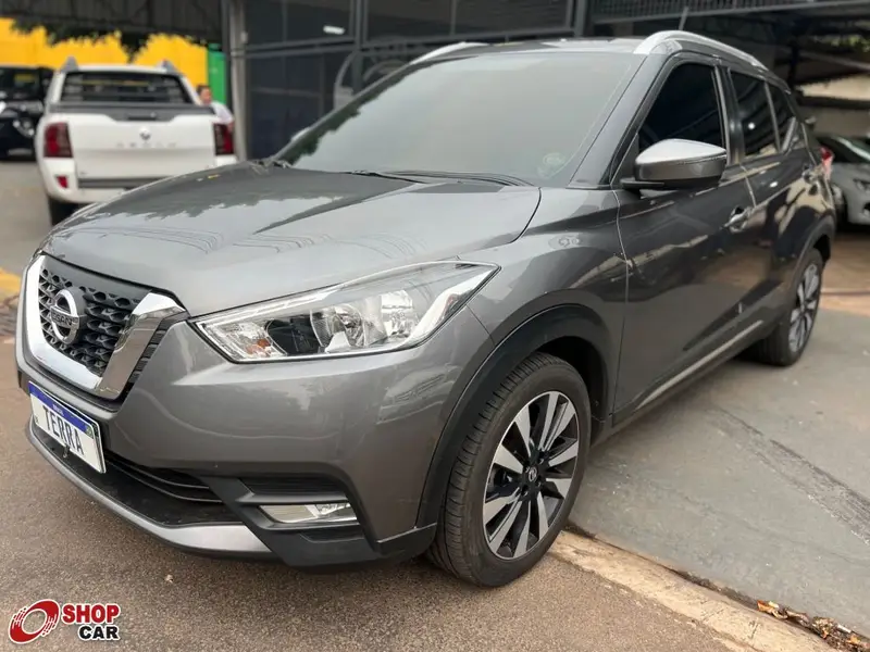 Nissan 1.6 SV CVT (Flex)